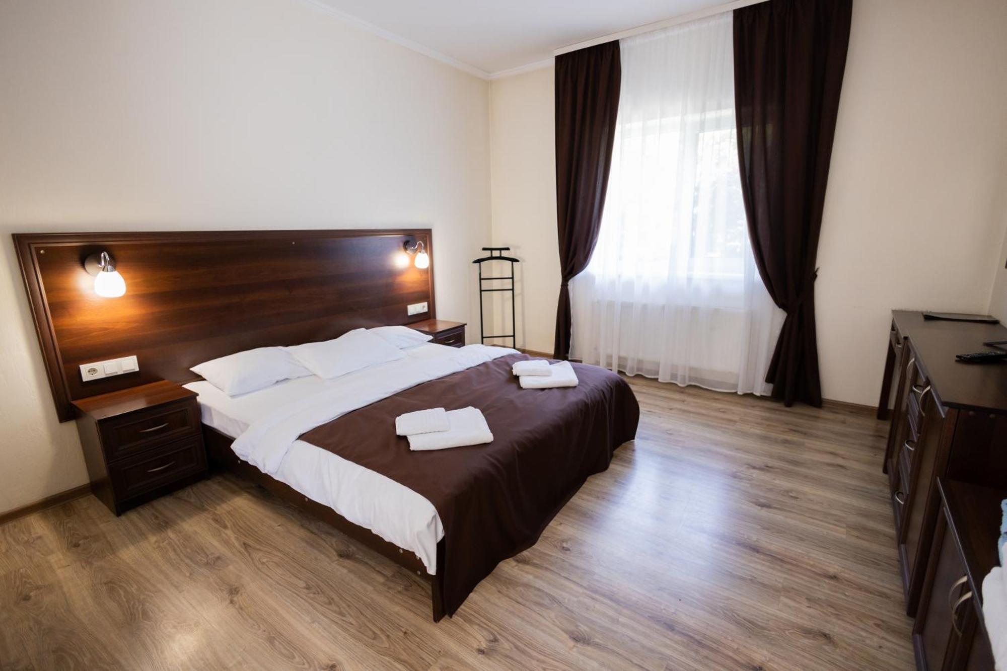 Fantasia Hotel Polyana (Transcarpathia) Exterior foto